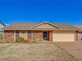 604 Crestview, Edmond, OK 73012