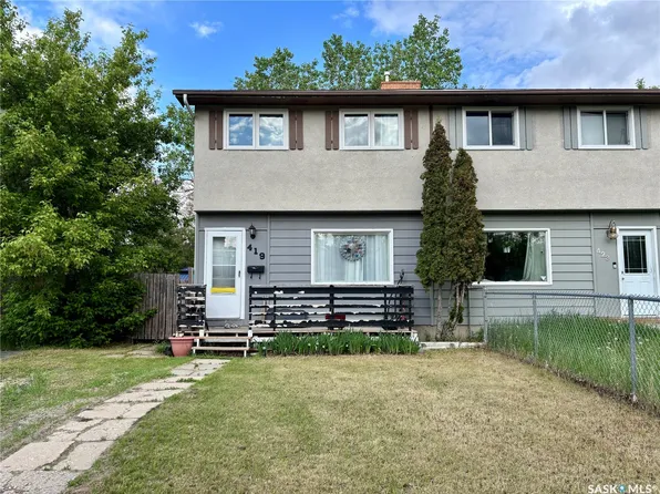 419 McIntosh Street, Regina, SK S4R 4Z7