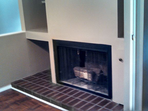 2nd image of 2015 Cherokee Bluff Dr