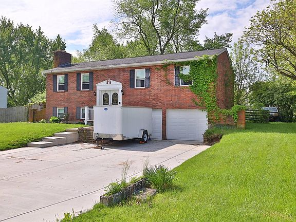 2nd image of 3759 Plateau Dr