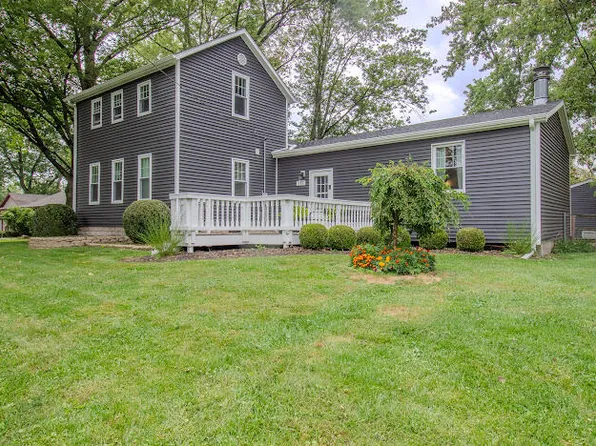 321 W 400 N, Valparaiso, IN 46385