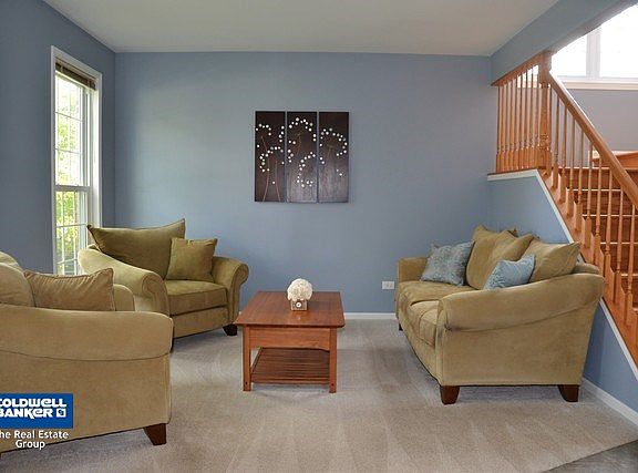 4th image of 2419 Hannibal Cir