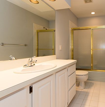 Main Bath
