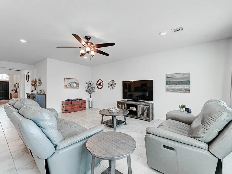 1502 Wheatley Hill Ln — Photo 11