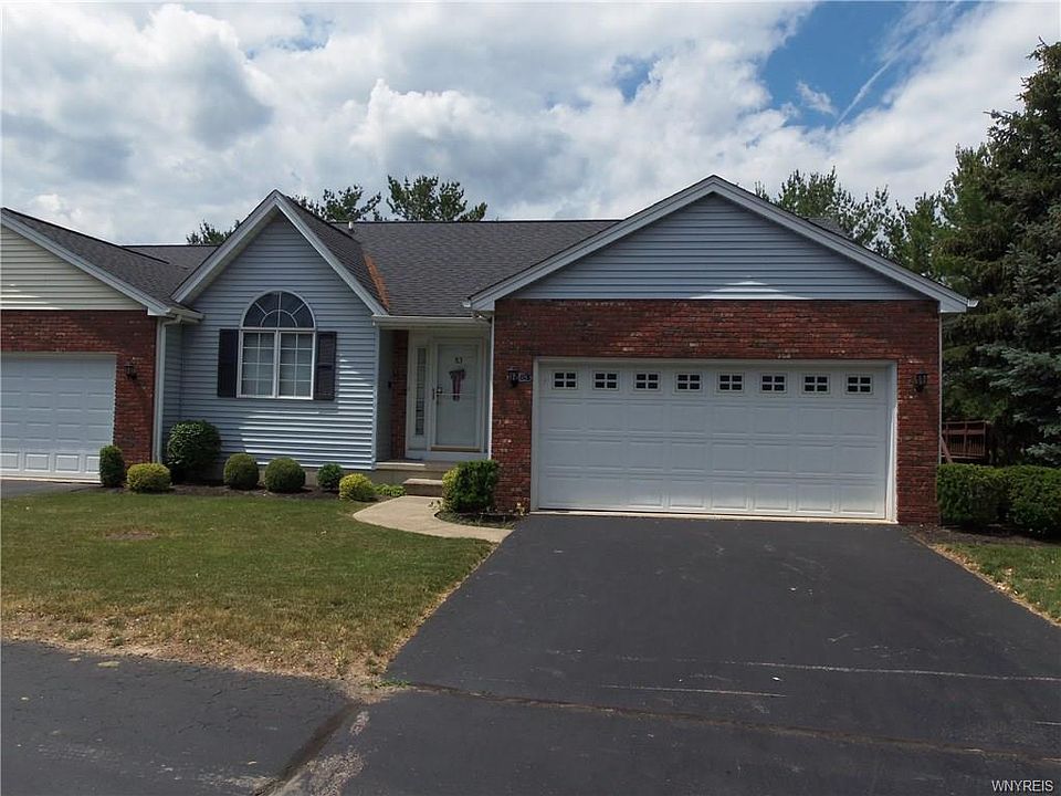 1st image of 83 Hillcrest Hts