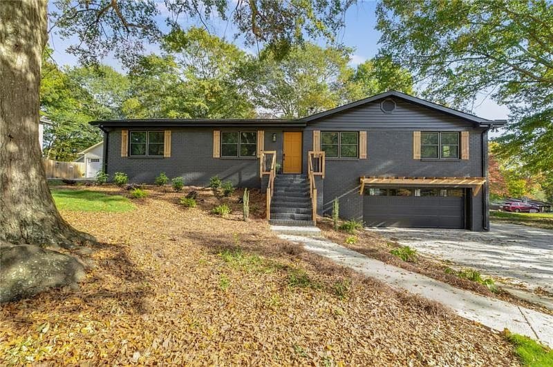 1st image of 3957 Green Forest Ln SE