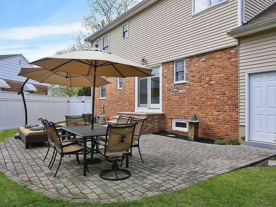 2nd image of 198 Cottage Pl