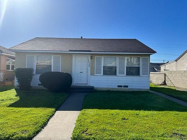 1st image of 13128 Rosecrans Ave