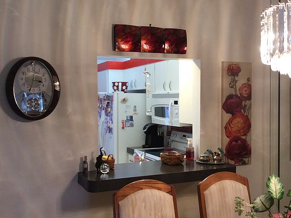  Kitchen/dining room opening