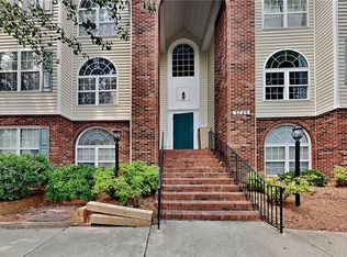 3725 Morris Farm Dr APT 3A, Greensboro, NC 27409