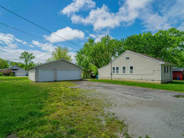 7503 W 128th Ave, Cedar Lake, IN 46303