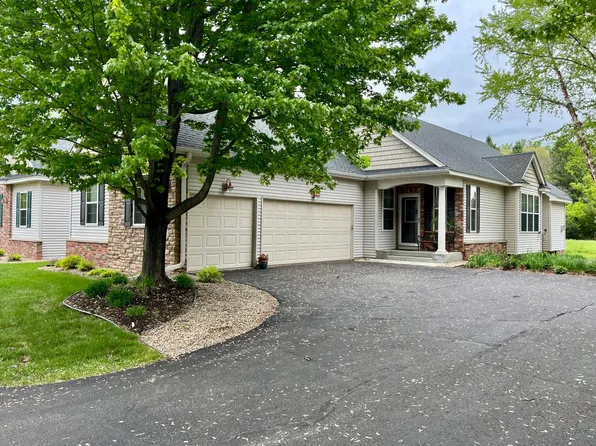 10512 Mississippi Cir N, Brooklyn Park, MN 55443
