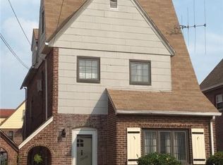 13033 227th St, Springfield Gardens, NY 11413