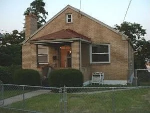 4203 Stanley St photo 1