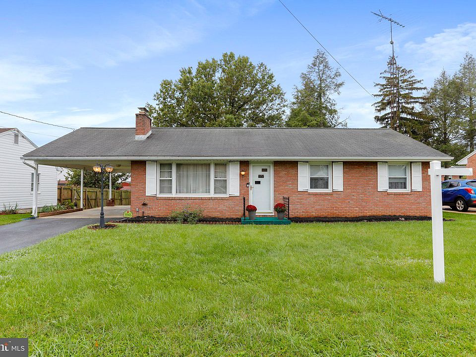 1st image of 9714 Chapelwood Ln