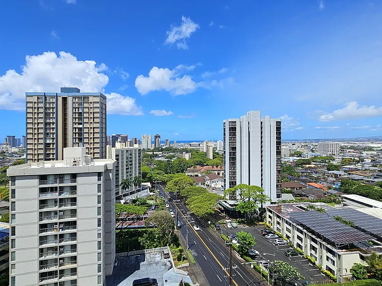 2101 Nuuanu Ave #I1204 — Photo 35