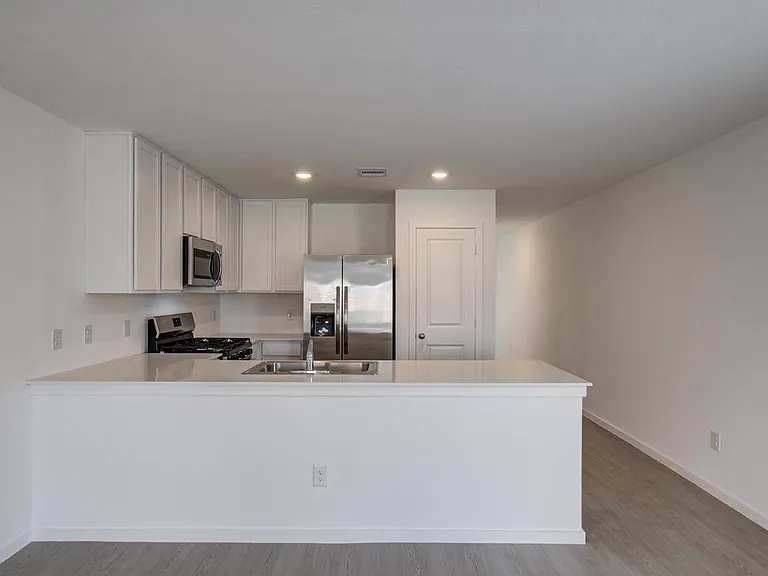 18054 Le Gotte Ln — Photo 13