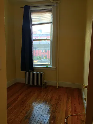 Rented by EXR | media 15