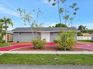 8211 NW 45th Ct, Fort Lauderdale, FL 33351