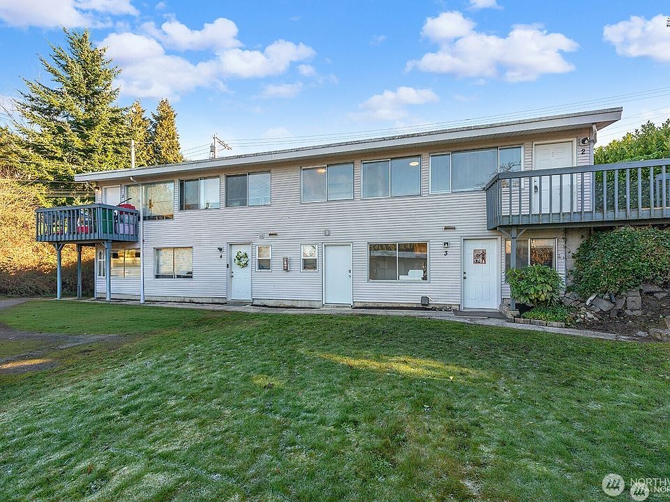1st image of 15328 40th Avenue W