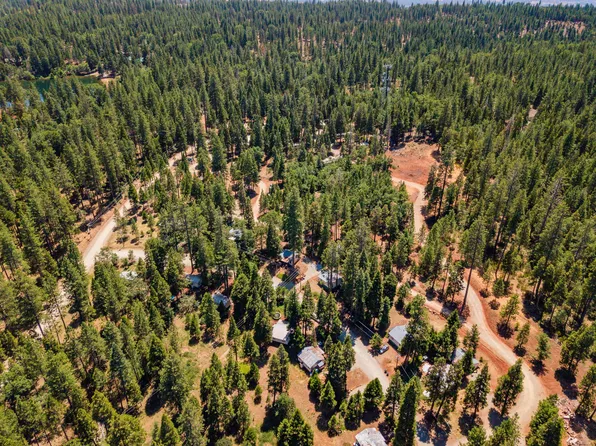 6961 Woodpecker Ln, Shingletown, CA 96088