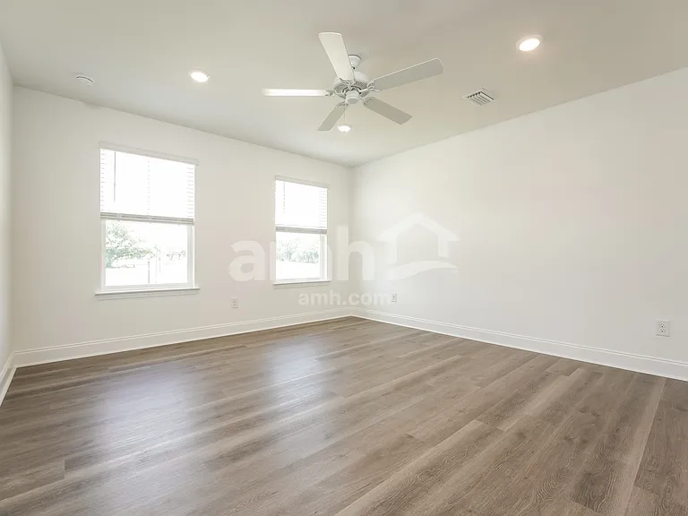 100 Niven Ct — Photo 8