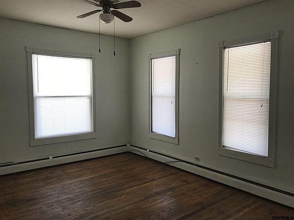 5th image of 623 Enders Ave