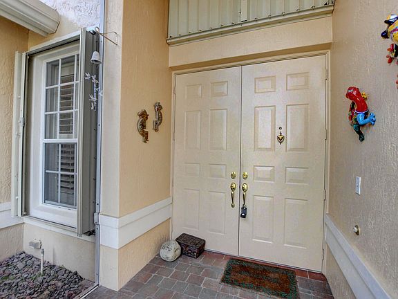 5th image of 6574 Maggiore Dr