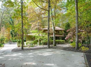 1044 Farmhouse Rd, Gainesville, GA 30506