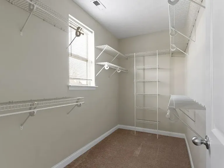 2605 Carrollton Ave — Photo 19