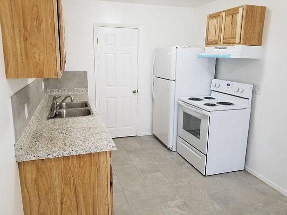 New refrigerator and stove