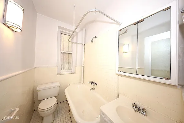 Rented by Corcoran | media 19