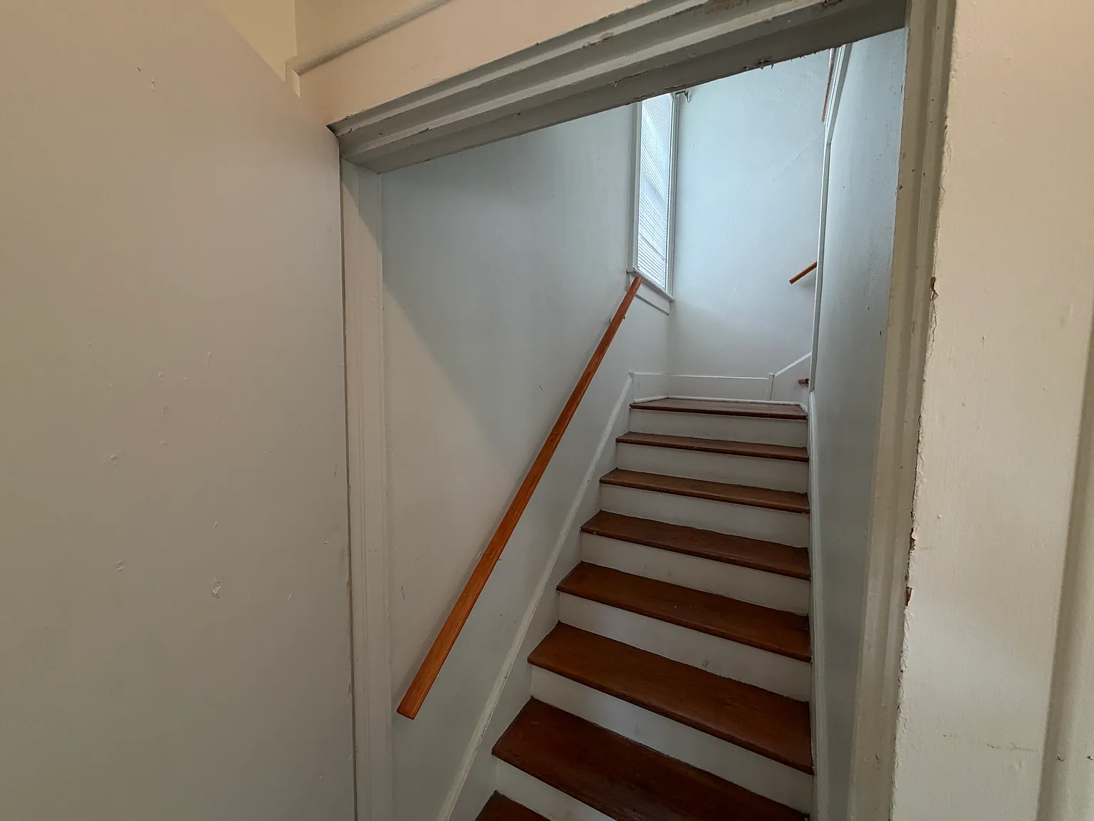 2 bed, 1500 sqft, $1,850 — Photo 3