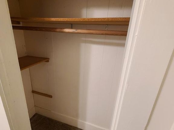 3rd image of 248 Lincoln Ave E