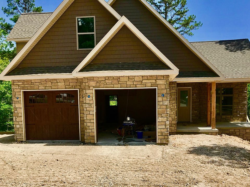 1st image of 21 Newcastle Ln