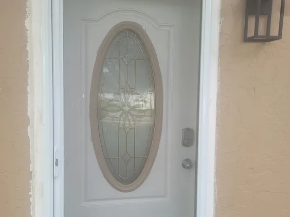 8401 Barrett Pl, Tampa, FL 33617