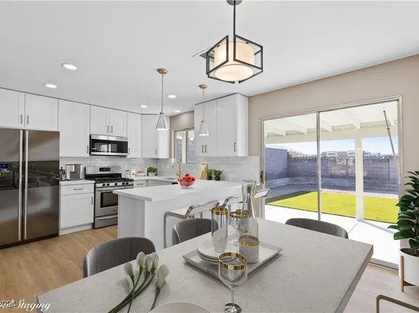 241 Lido Dr, Henderson, NV 89015