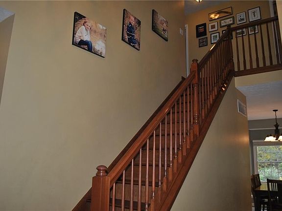 4th image of 8735 Sommerwood Dr