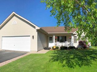 1541 Ginny Ln, Woodstock, IL 60098