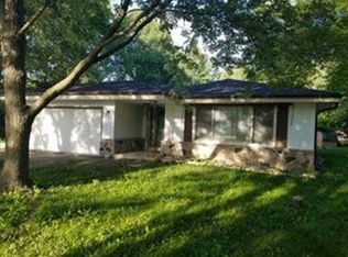 9472 S 96th St, Franklin, WI 53132