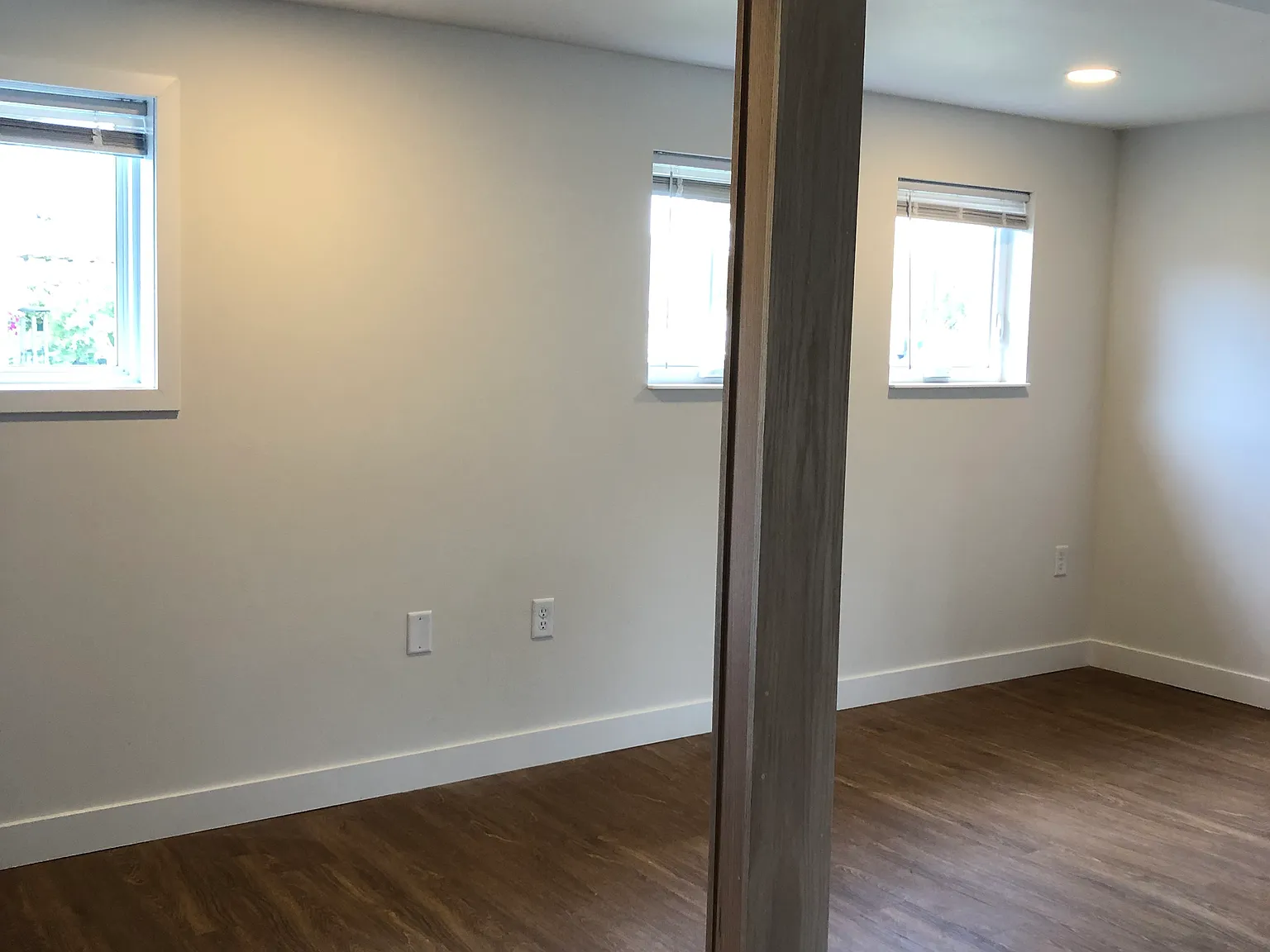 307 E Jefferson St — Photo 2