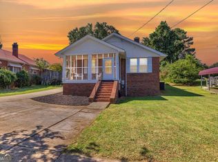 8 J Ave, Gainesville, GA 30504