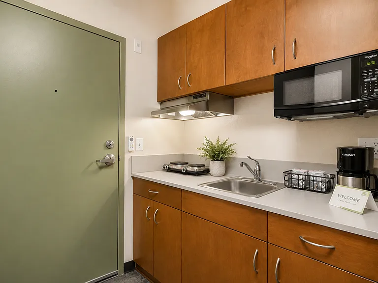 Pacific Apartments — Photo 20