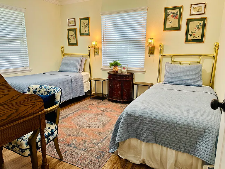 Lazy Oak Dr — Photo 15