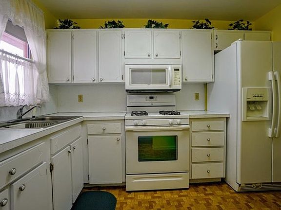 4th image of 5521 80th St N Unit 504