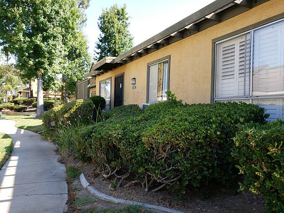 2nd image of 8922 Flanders Dr