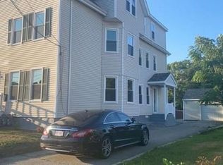 25 2nd St FLOOR 3, Taunton, MA 02780