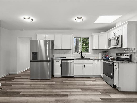 5th image of 3145 Flat Shoals Rd