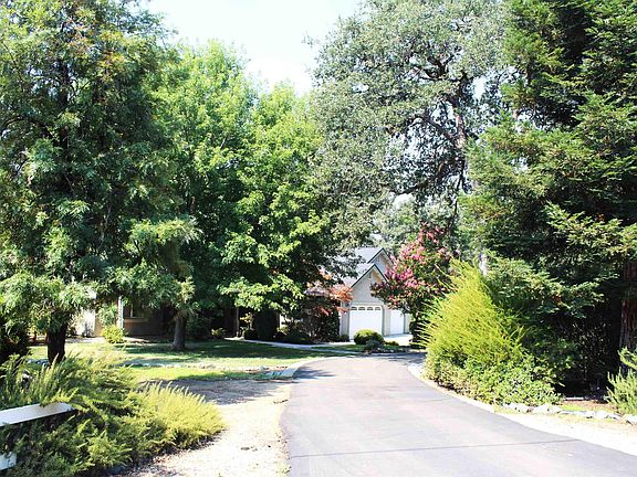 3rd image of 15380 Vintage Oaks Dr