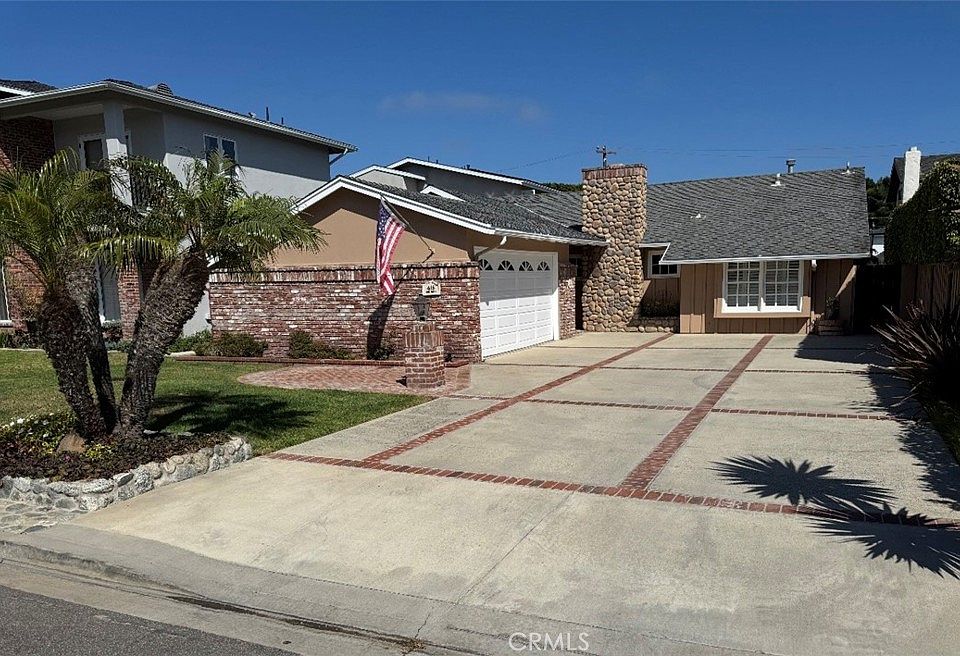 1st image of 416 Aliso Ave